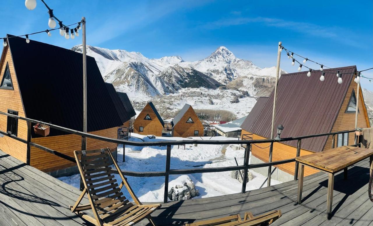 Guesthouse Elli & Cottages Kazbegi Esterno foto